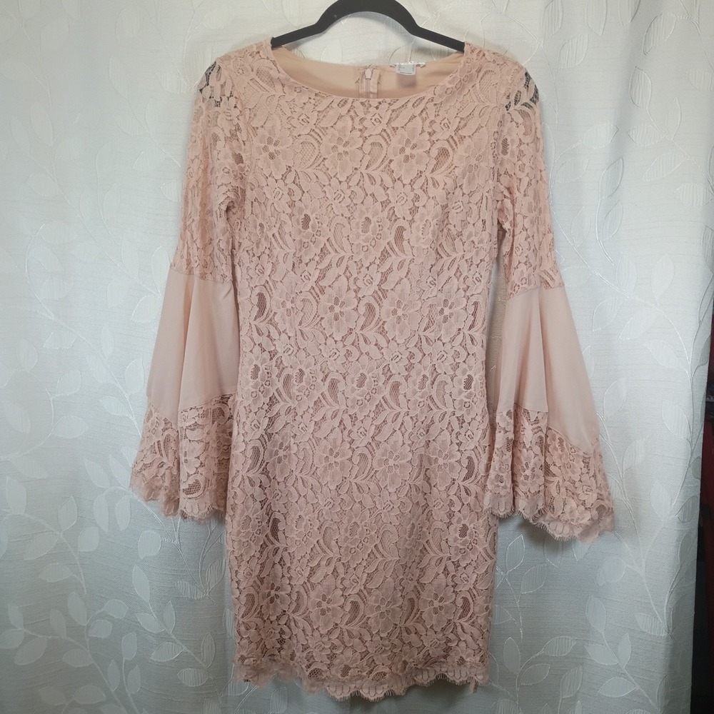 Venus Blush Pink Floral Lace Bell Sleeve Sheath Dress Size 6 Cocktail Event